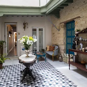  Apartamento Casa Portus Gaditanus S Xviii Patio Andaluz